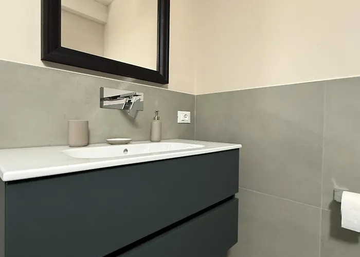 Loft 83